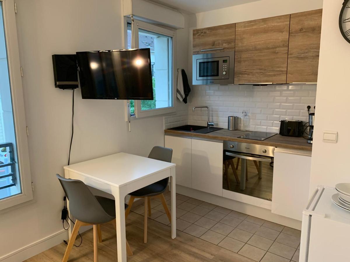 Beautiful Studio Located South Of Paris Bourg-la-Reine Exterior photo